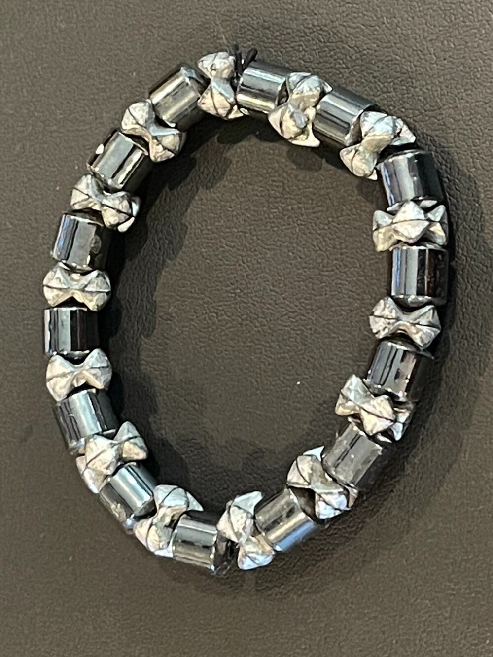 Vintage Magnetic Stretch Bracelet